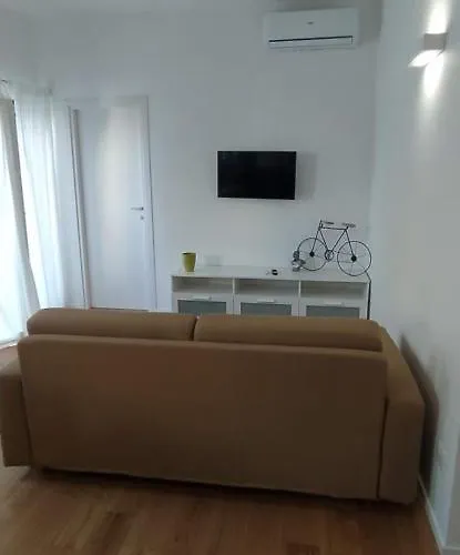 Daire Via Genova 31 Bari